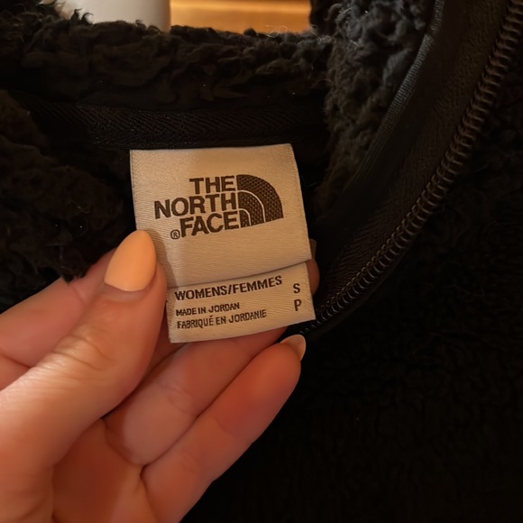 Northface Campshire Hoodie - Black - Picture 2 of 2